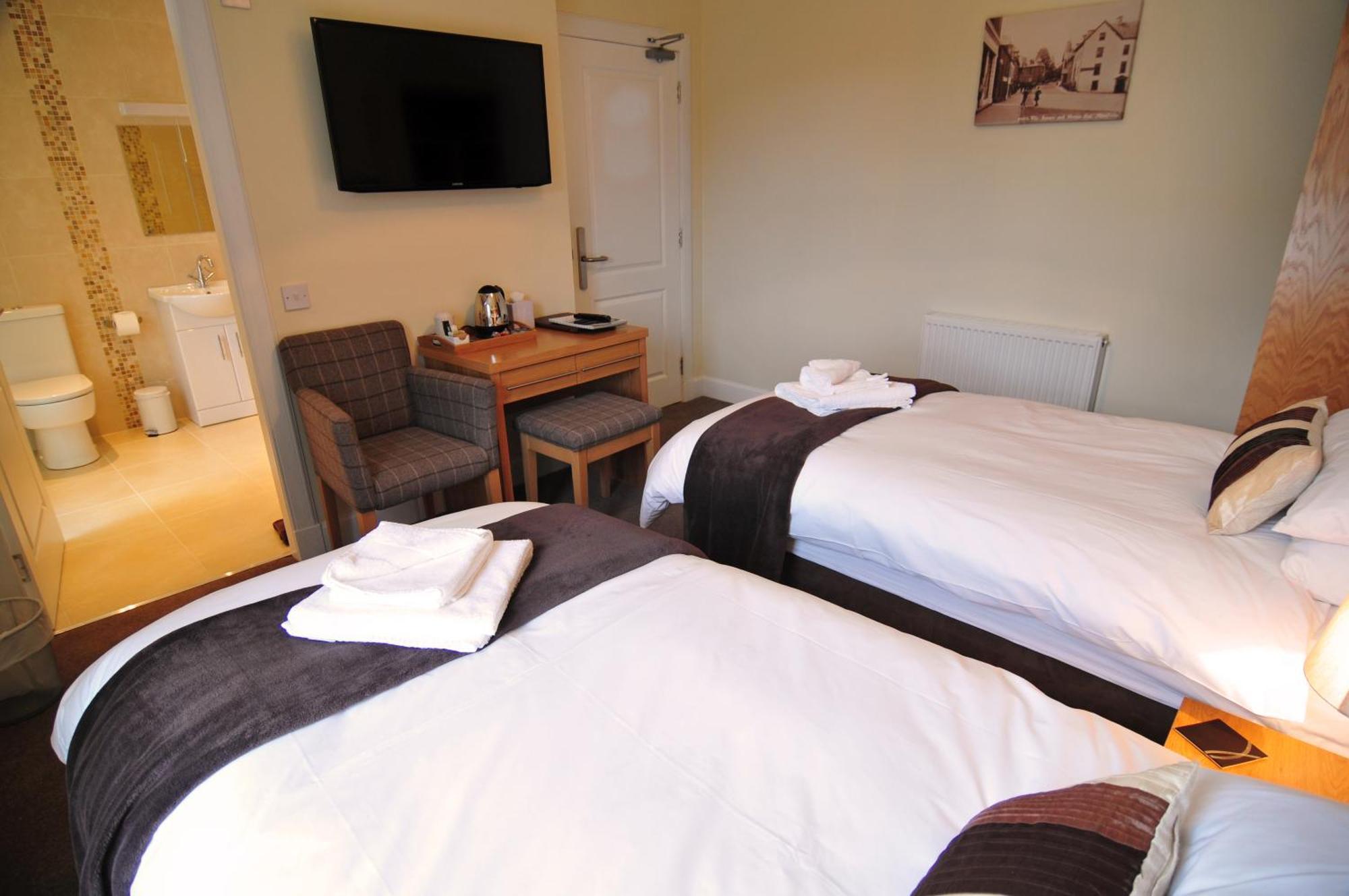 Schiehallion Hotel アバーフェルディ エクステリア 写真