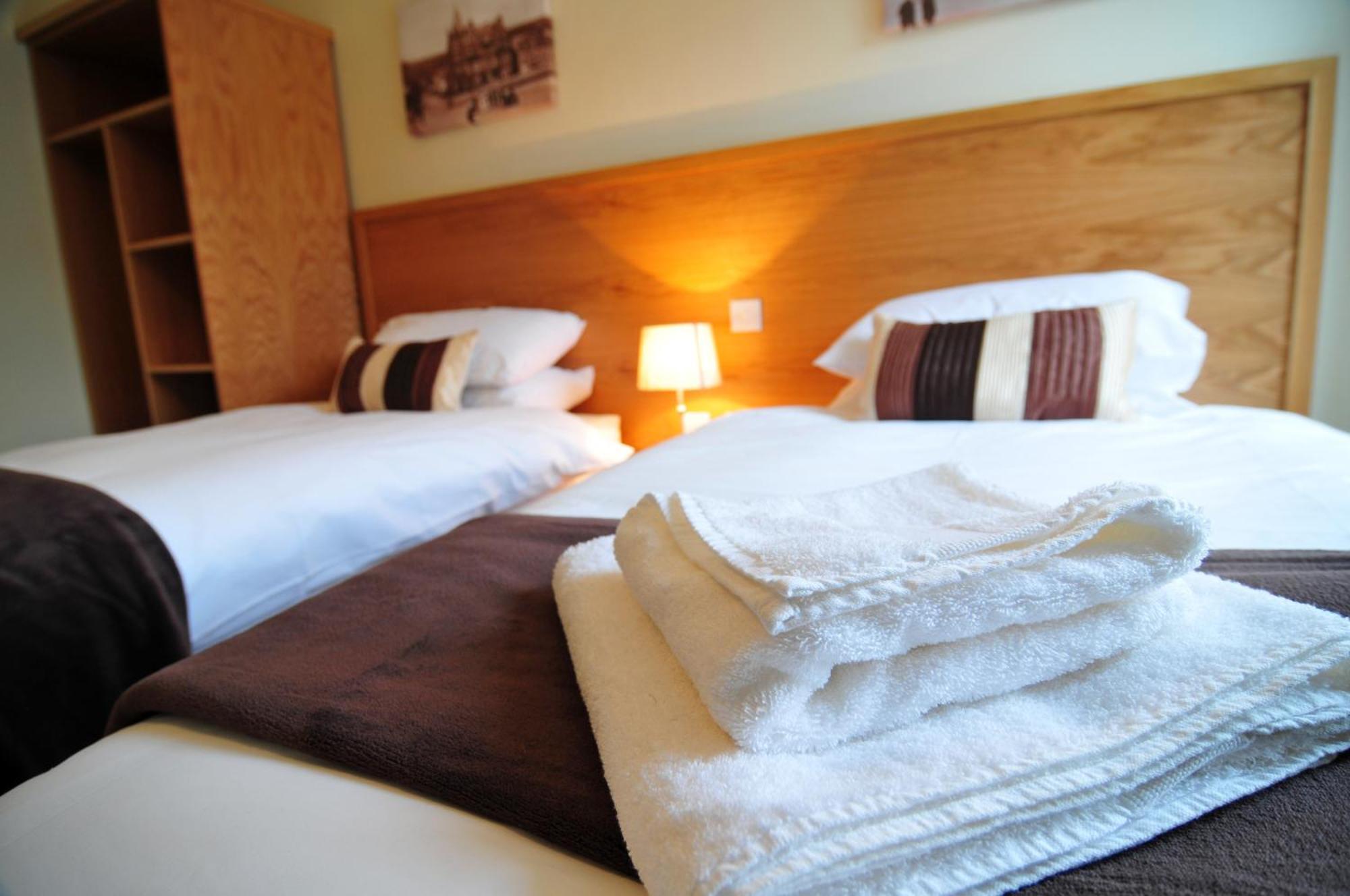Schiehallion Hotel アバーフェルディ エクステリア 写真