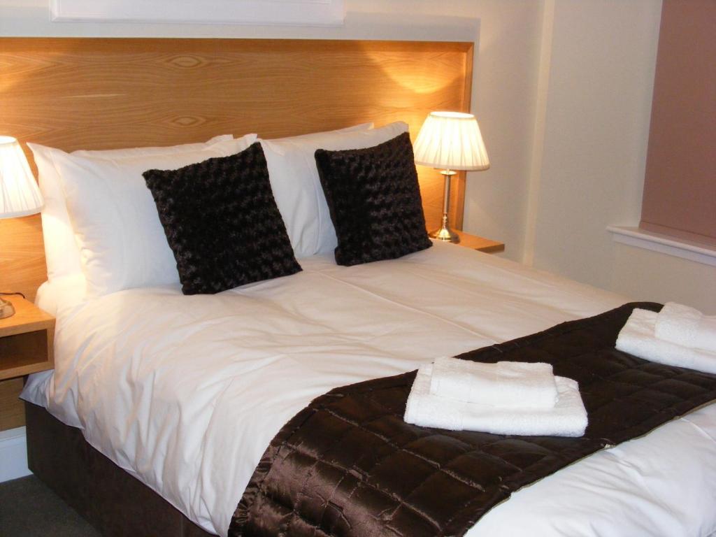 Schiehallion Hotel アバーフェルディ エクステリア 写真